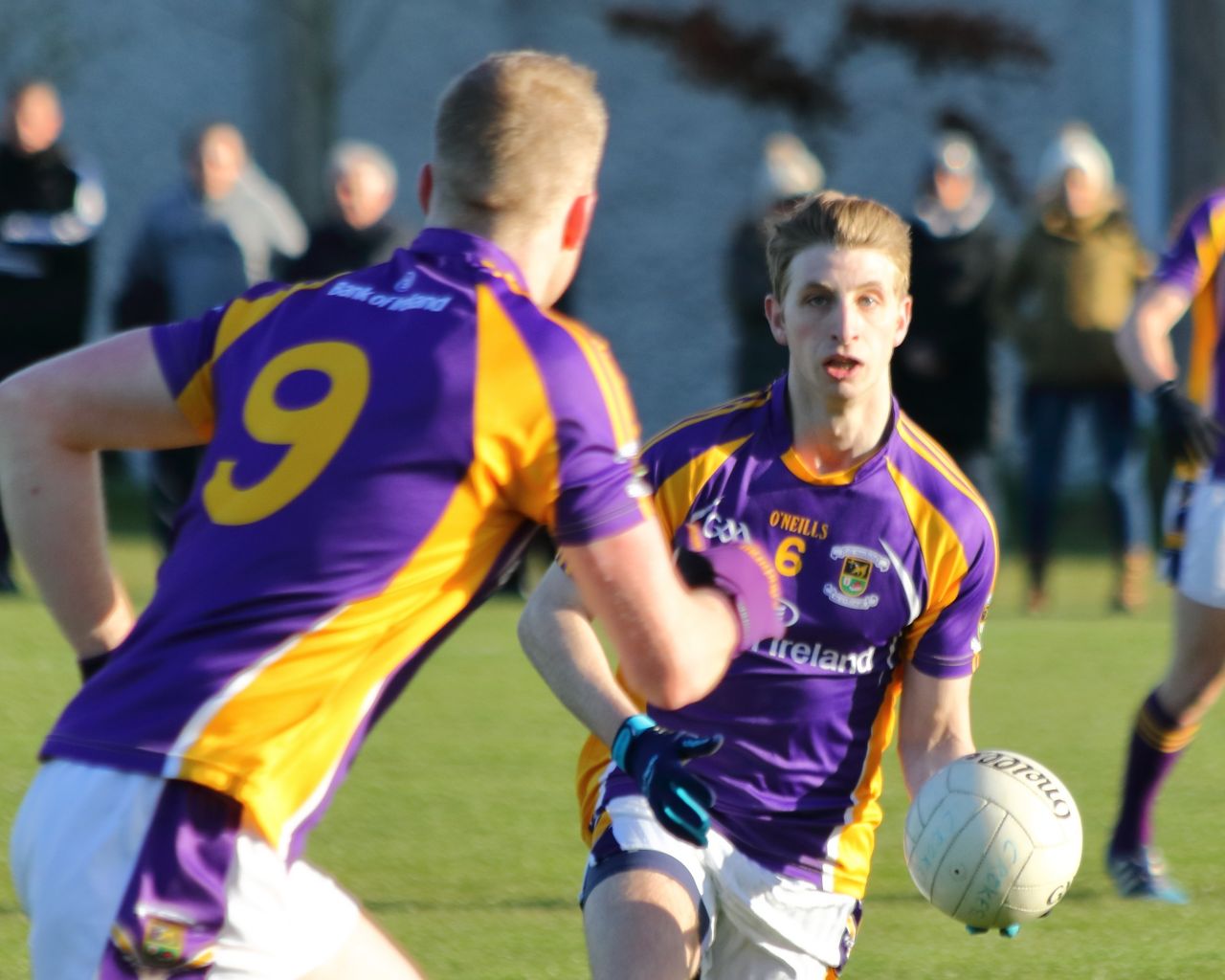 AFl 1 v Naomh Mearnóg