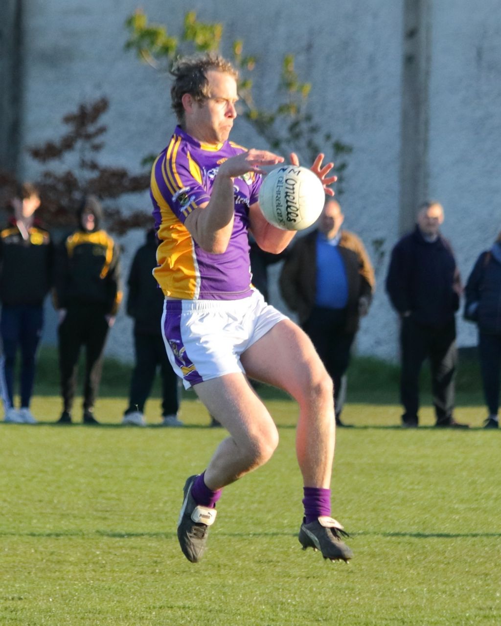 AFl 1 v Naomh Mearnóg