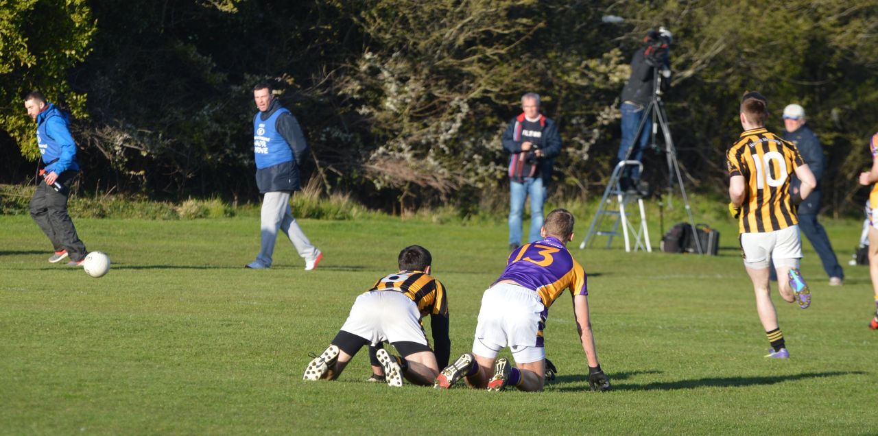 AFl 1 v Naomh Mearnóg