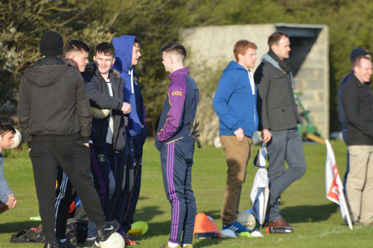 AFl 1 v Naomh Mearnóg