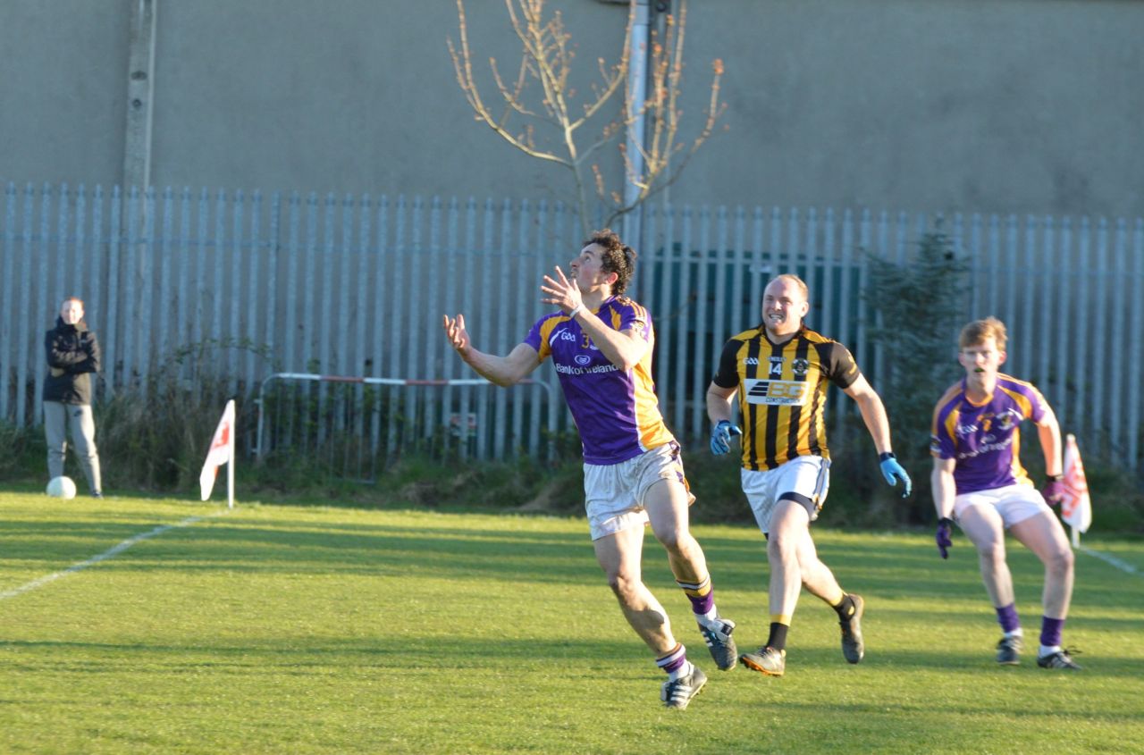 AFl 1 v Naomh Mearnóg