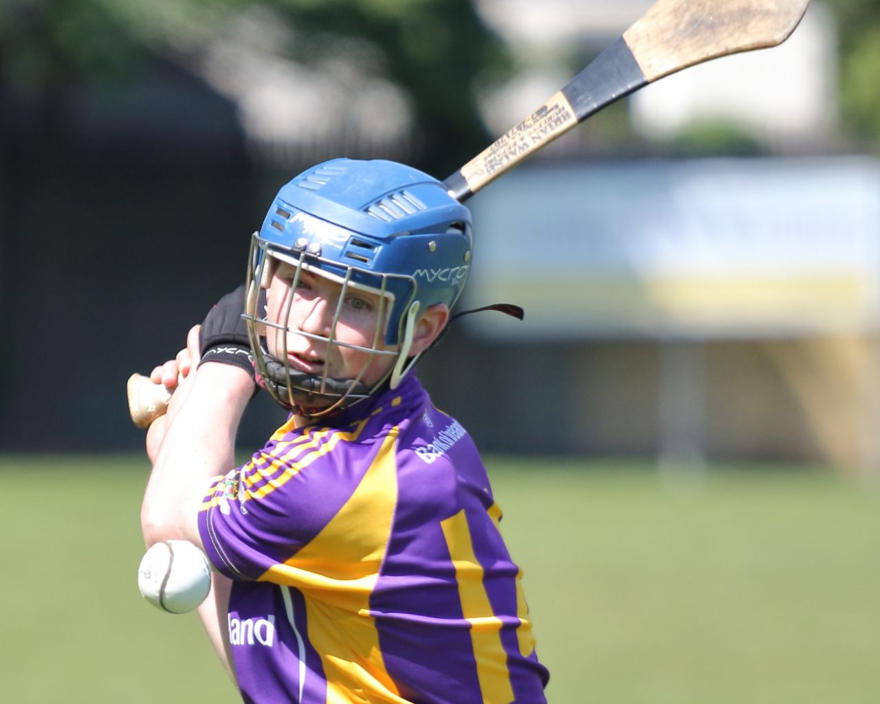 MHL1 action v St. Vincents (photo by Diarmuid O Gallchobhair)