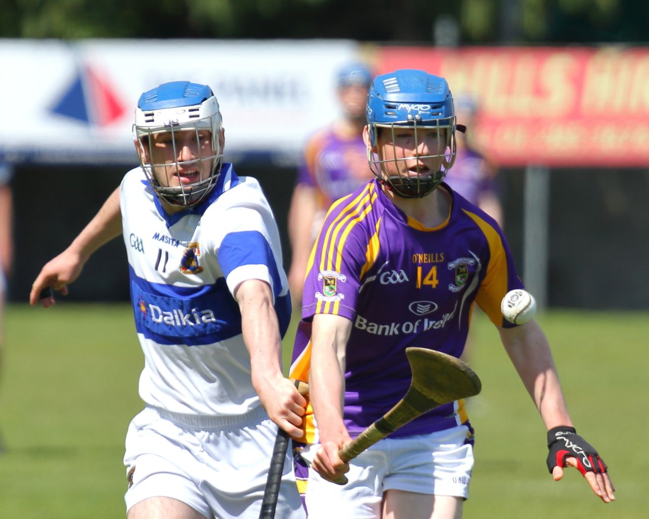 MHL1 action v St. Vincents (photo by Diarmuid O Gallchobhair)