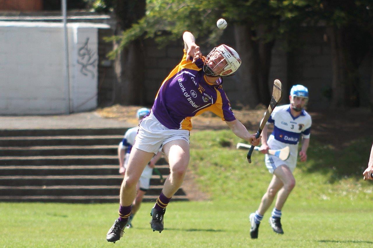 MHL1 action v St. Vincents (photo by Steven Dagg)