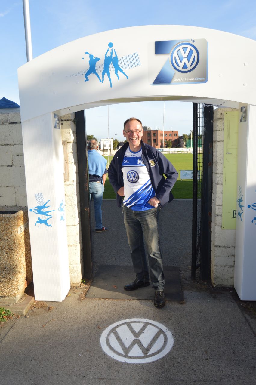 Live updates from the VW7s at Kilmacud Crokes