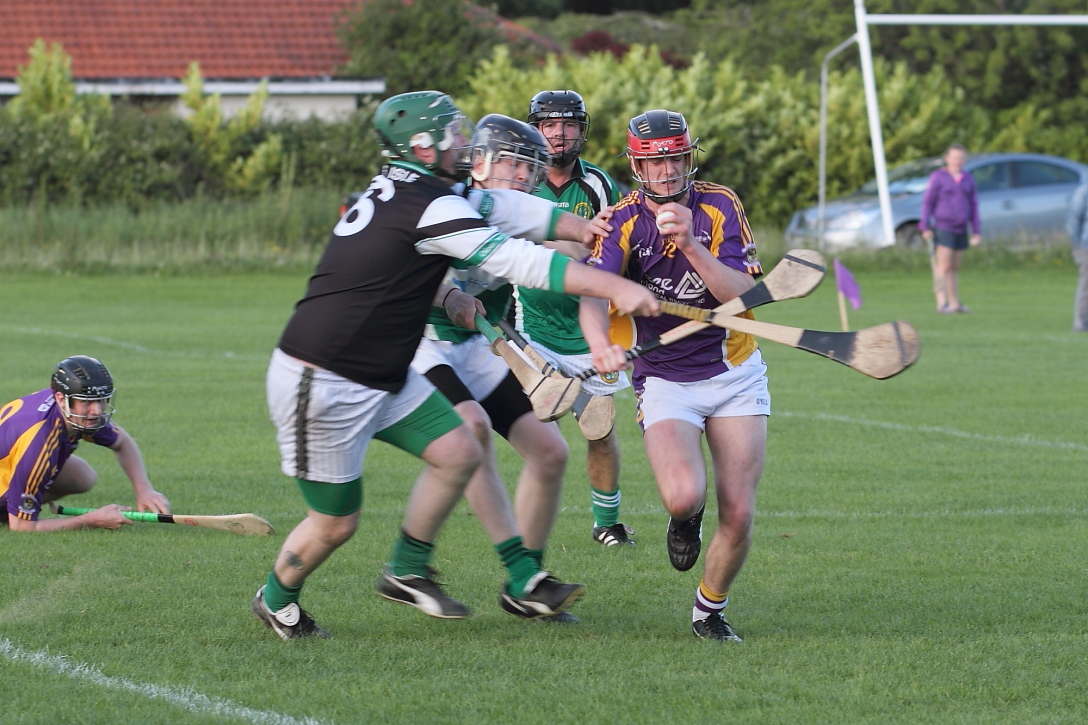 Intermediate Hurlers vs Erins Isle