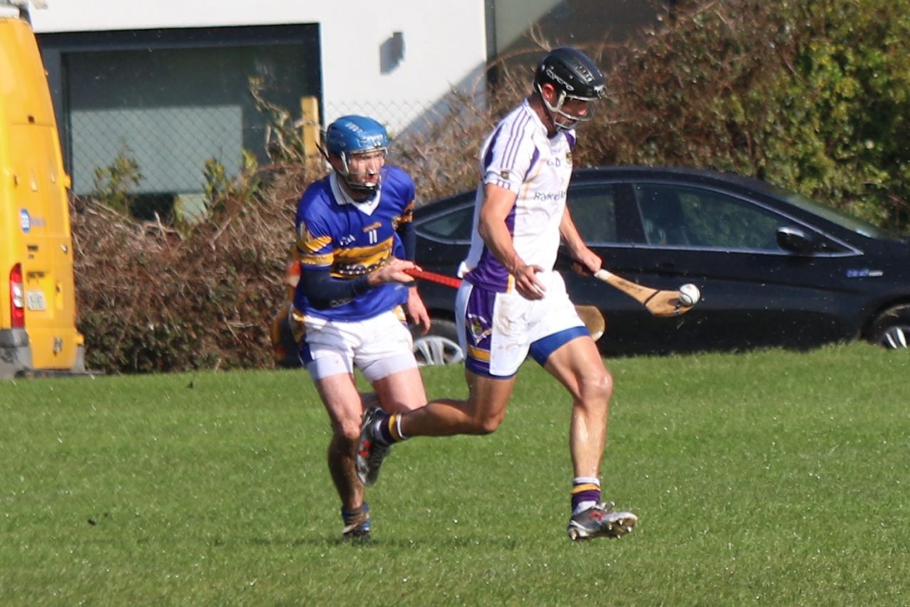 Senior ‘B’ Hurler’s dig deep to beat Castleknock  in League