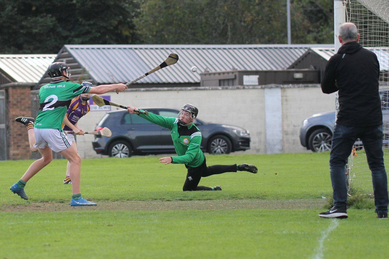 Strong performance by U16A hurlers against Erins Isle