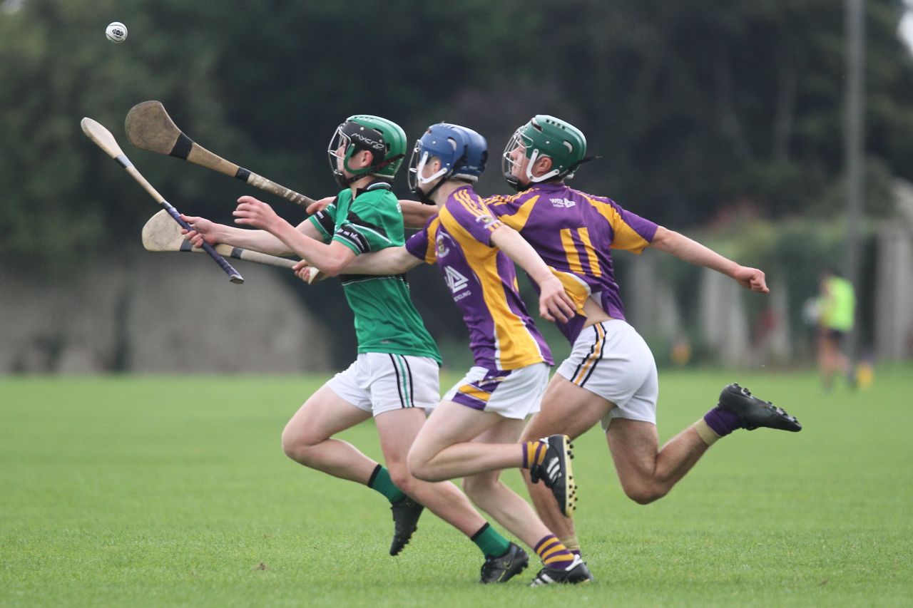 Strong performance by U16A hurlers against Erins Isle