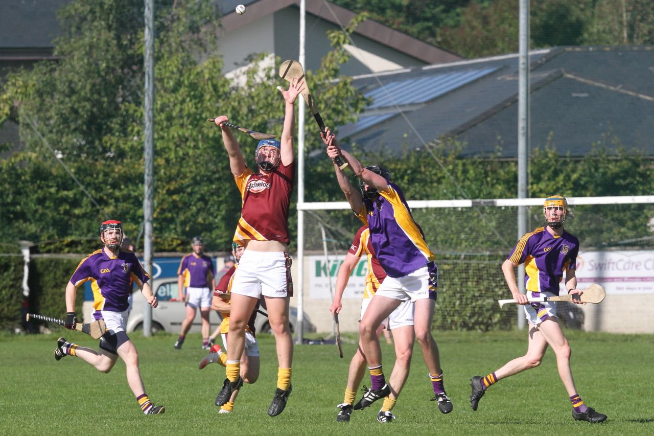 Junior B hurlers draw with Civil Service