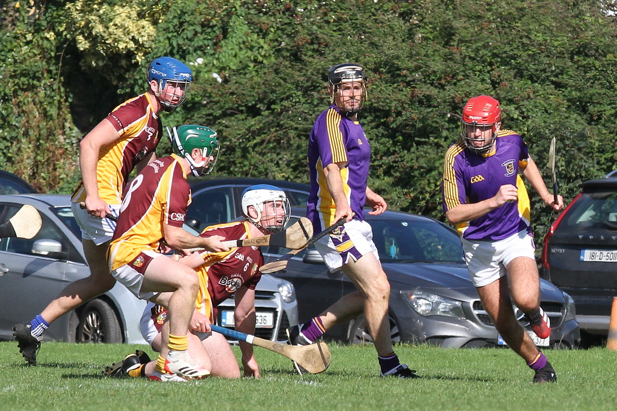 Junior B hurlers draw with Civil Service