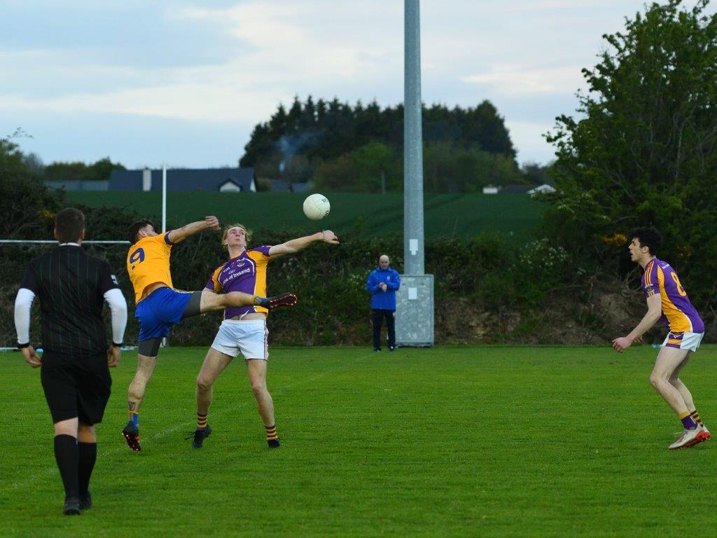 Go Ahead Adult Football League Division Four  Kilmacud Crokes V Man O War