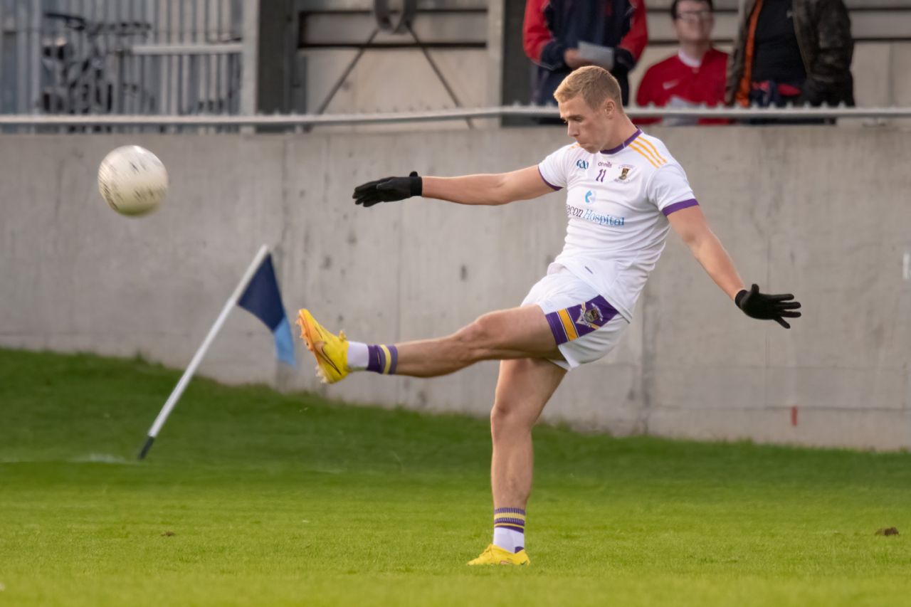 Go Ahead Senior 1 Club Football Championship  Qtr Final Kilmacud Crokes versus  Cuala 