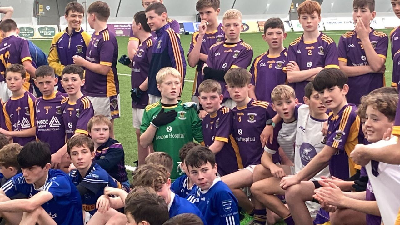 Kilmacud Crokes Under 13 Footballers - Into The West on Tour !!!