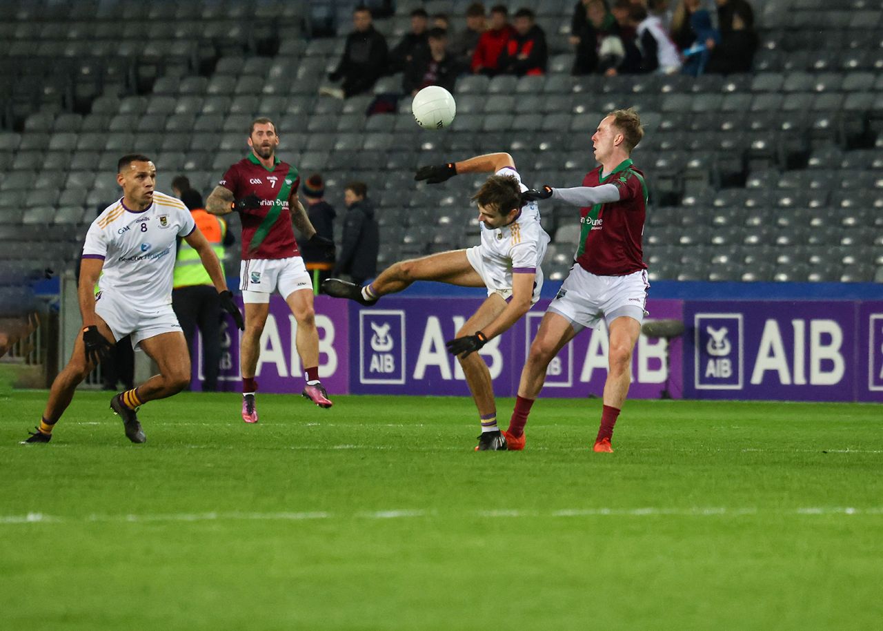 Kilmacud Crokes Overcome Portarlington to reach back to back Leinster Club Final 