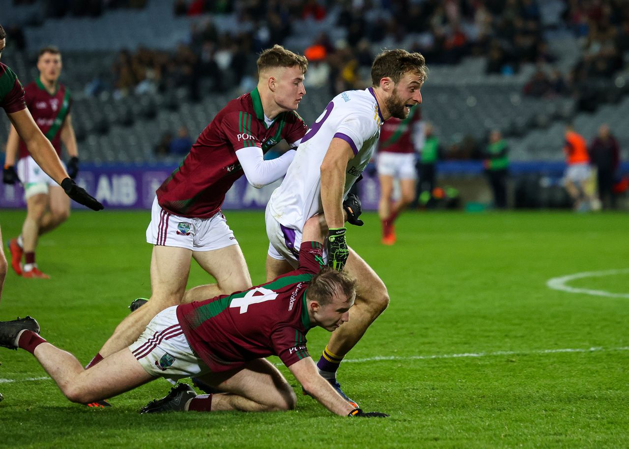 Kilmacud Crokes Overcome Portarlington to reach back to back Leinster Club Final 