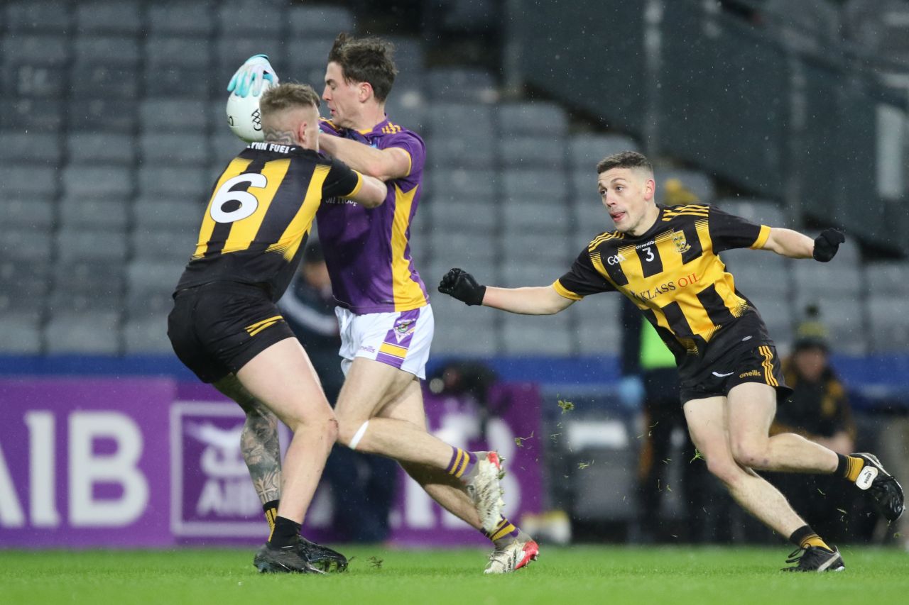 Kilmacud Crokes Senior Footballers Crowned Back to Back Leinster Champions 