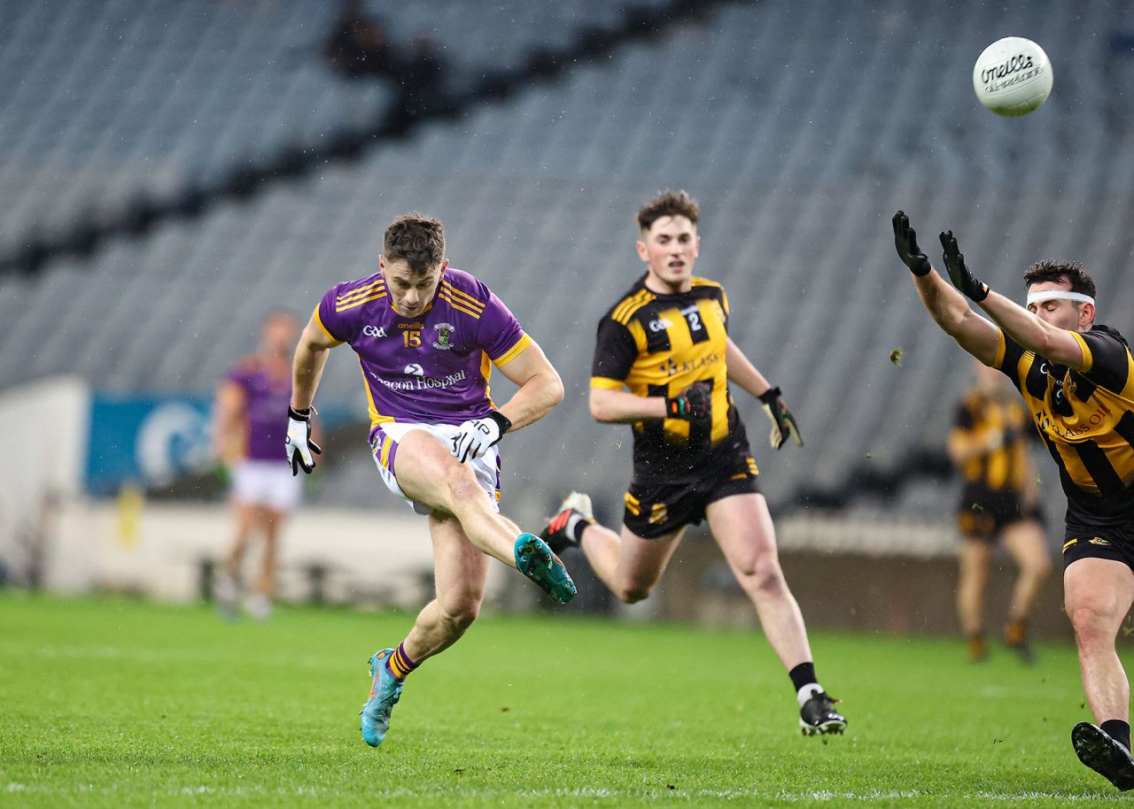 Kilmacud Crokes Senior Footballers Crowned Back to Back Leinster Champions 