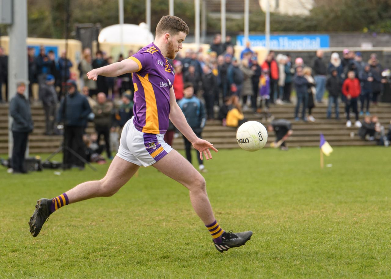 Go Ahead Adult Football League Division One  Kilmacud Crokes Versus Clontarf 