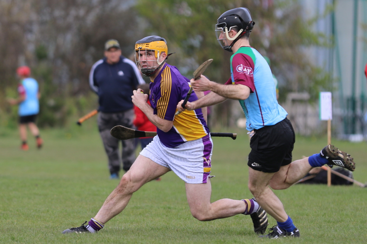 Social Hurlers compete the Naomh Olafs Easter Blizt