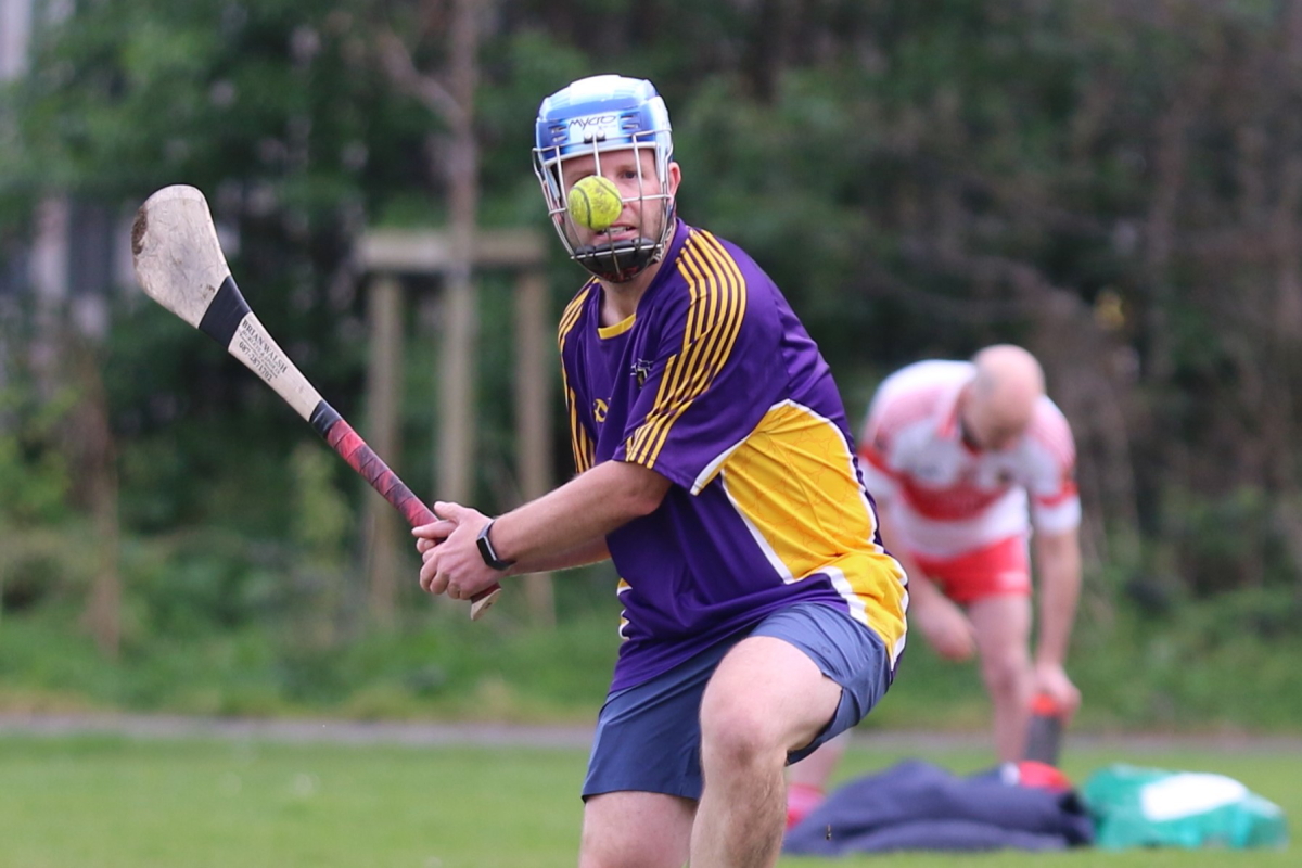 Social Hurlers compete the Naomh Olafs Easter Blizt