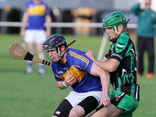2015 Hurling 7's - Keady win shield