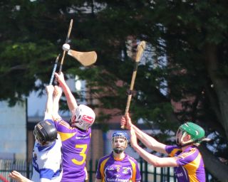 MHL1 action v St. Vincents (photo by Diarmuid O Gallchobhair)