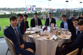 Kilmacud Crokes Football Section Race Day Fundraiser Saville Chase December 28th 2022 