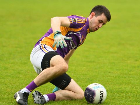 Go Ahead Adult Football League Division Six  Kilmacud Crokes V Civil Service 
