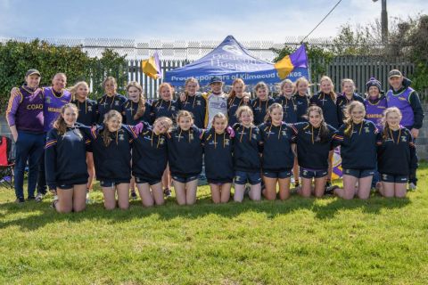 Team photo, with coaches